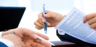 Która umowa o pracę jest na stałe?